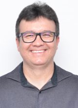 Professor Nilton