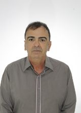 Vandeval Florisbelo