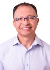 Prof Hildo