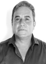 Prof. Claydston (Beicin)