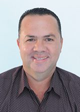 Dr. Fernando Carneiro