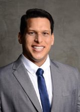 Dr Thiago Sales