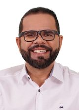Dr. Willian Bassani