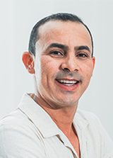 Professor Ronivon