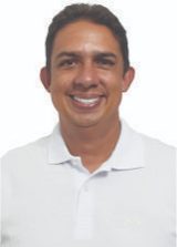 Cacau Azevedo