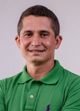 Charlles Oliveira