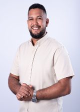 Ari Tavares
