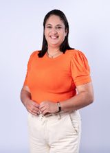 Aline Toledo