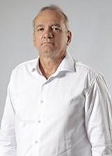 Dr Mauricio