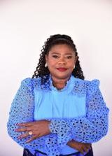 Ester Cãndida