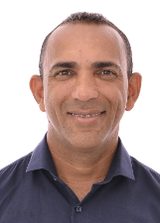 Professor Herliton