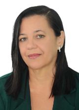 Nádia Queiroz