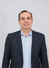 Dr. Eduardo Soares