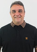 Professor Ésio Lousada
