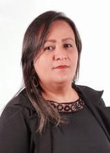 Evania Caetano