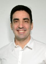Dr Cesar Cima