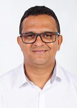 Cesar Carlos