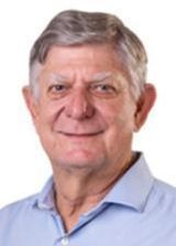Professor Jadir Pella